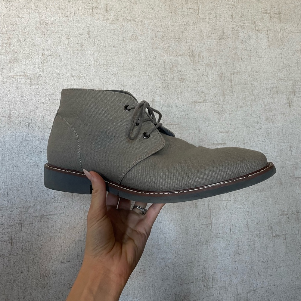 dress shoes